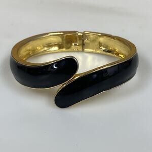 Vintage Trifari Black Enamel Gold Tone Cuff Clamper Bracelet